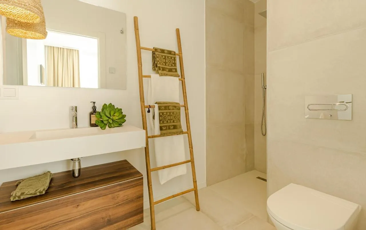 Unique & Luxurious Villa With Heated Pool, Gym & C Malaga Holiday home