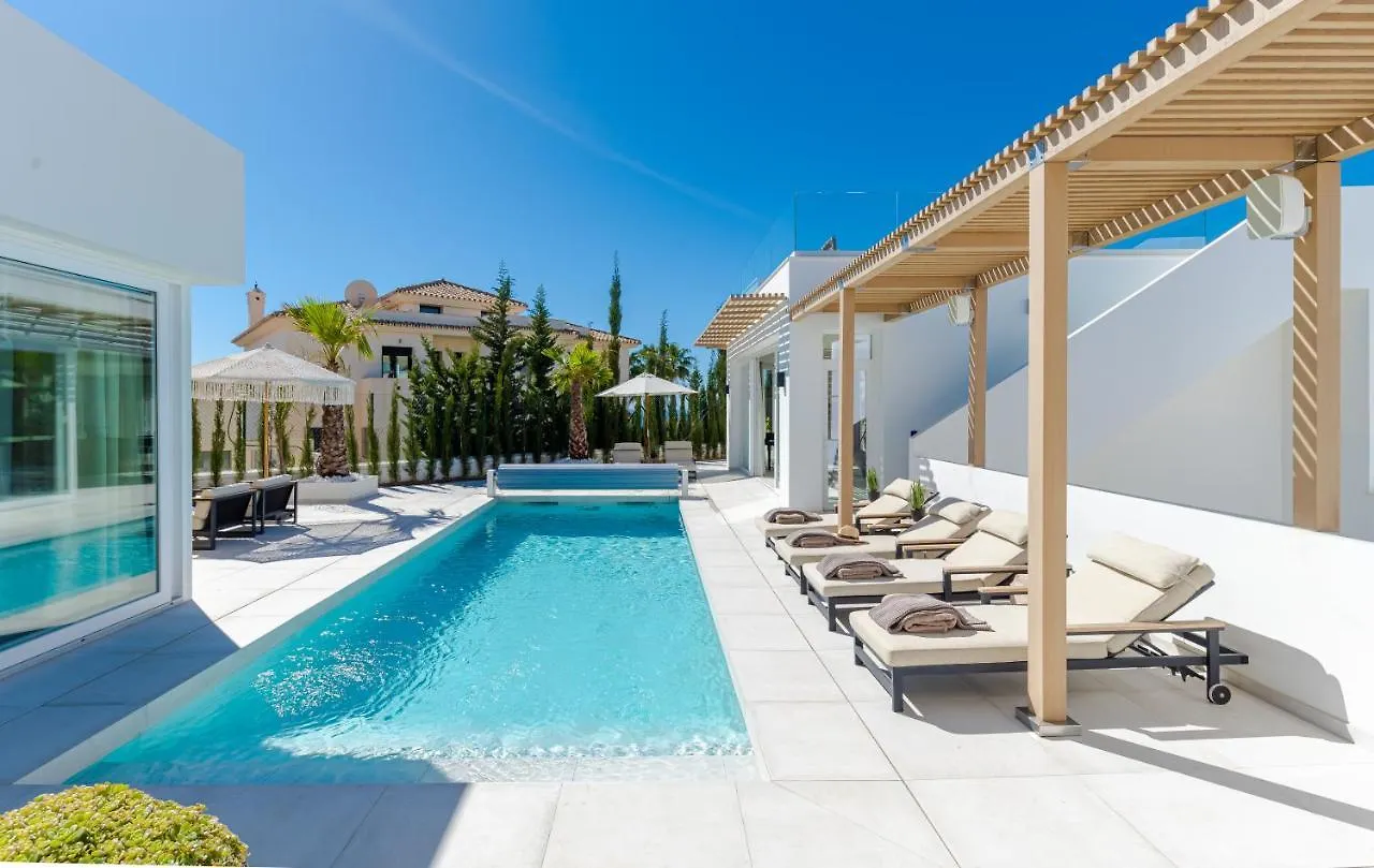 Unique & Luxurious Villa With Heated Pool, Gym & C Malaga 0*,