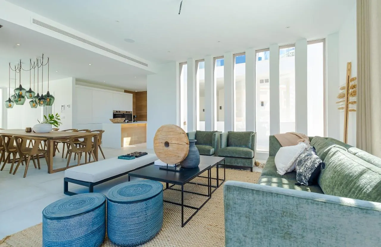 Unique & Luxurious Villa With Heated Pool, Gym & C Малага 0*,  Испания